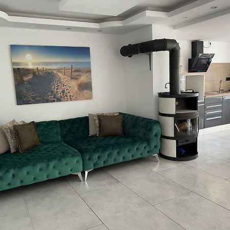 Moderne Ferienwohnung In Dilsberg เนคคาร์เกอมึนด์ ภายนอก รูปภาพ